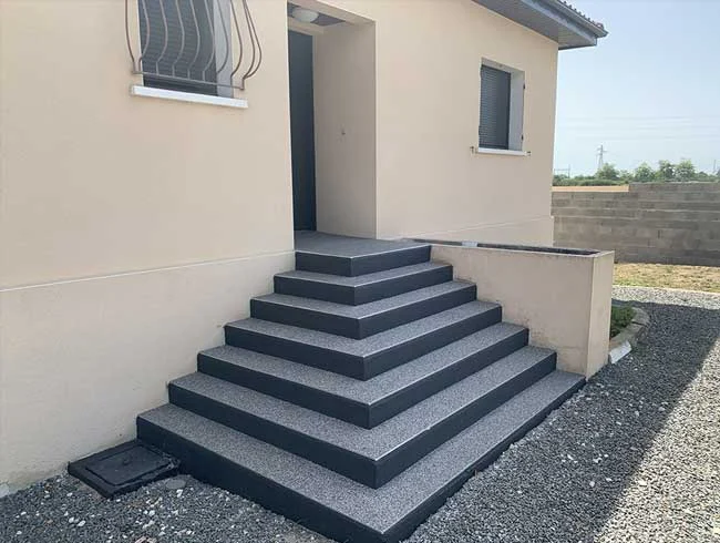 Marbre résiné — réalisation Extérieur Design 17