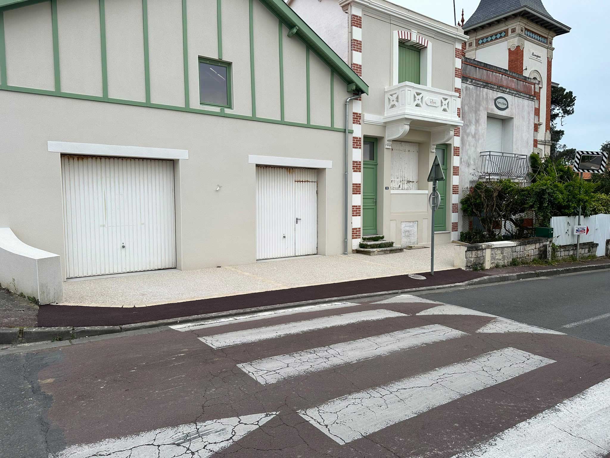 Photos de nos aménagements extérieurs : cours, allées et terrassement