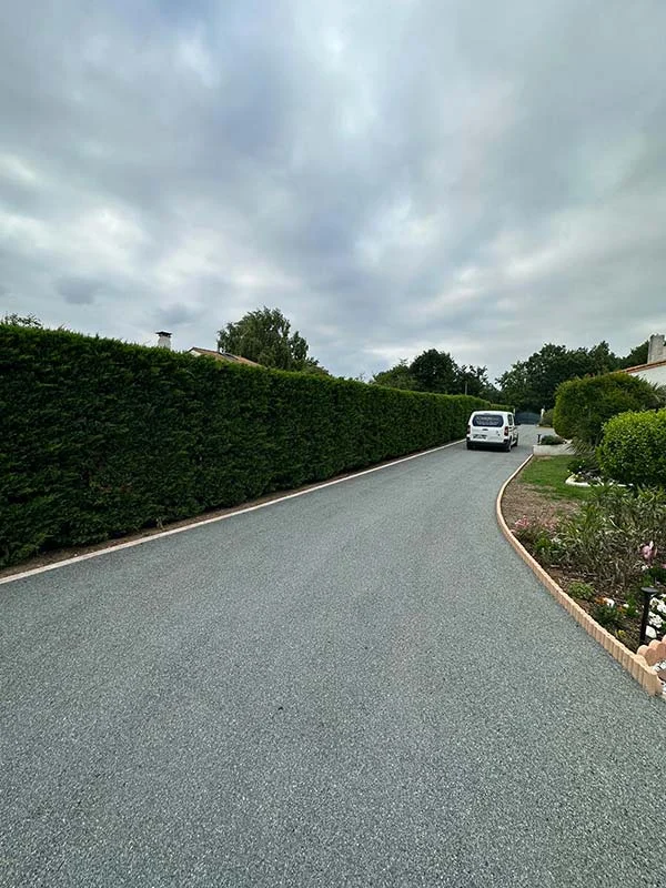 Finition d’une allée