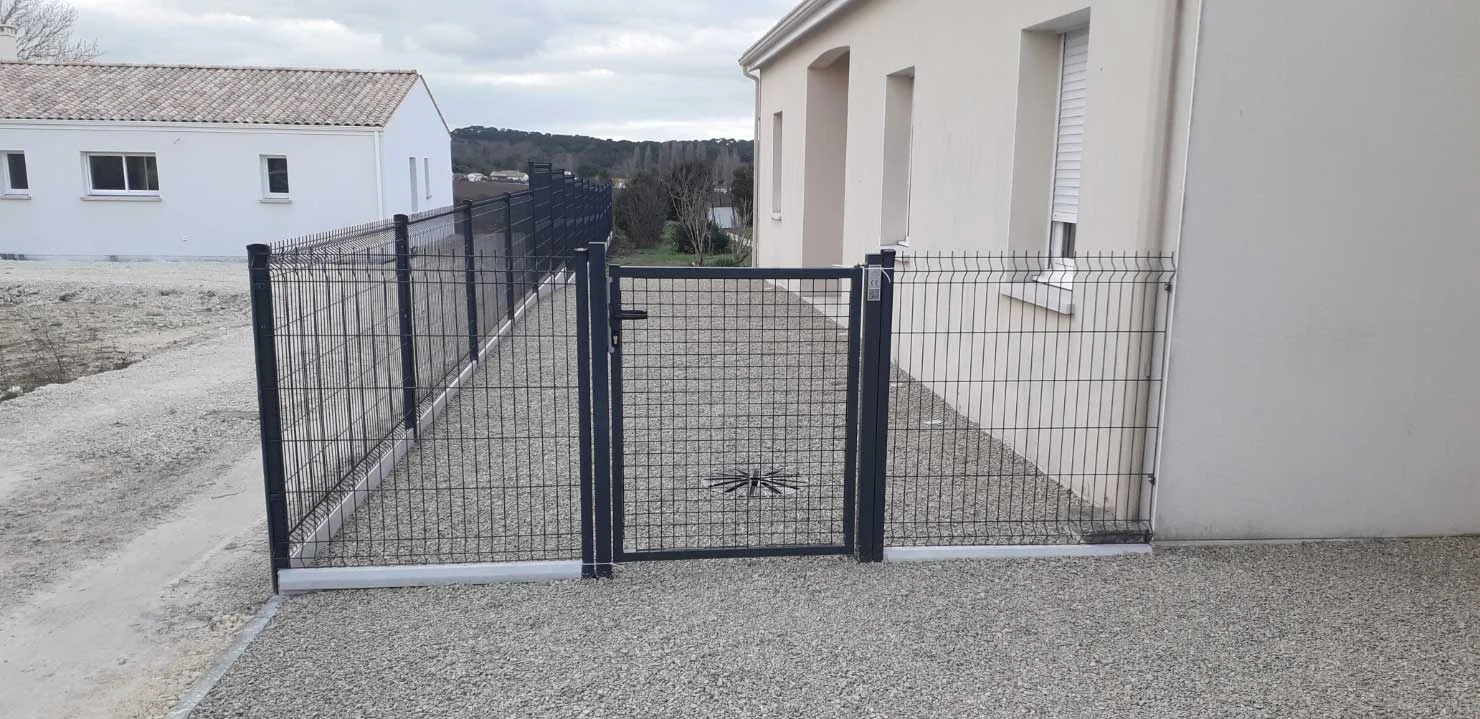 Clôtures — réalisation Extérieur Design 17